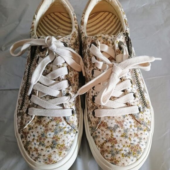 Taos Floral Shoes Size 7 Women's Pre-owned - Picture 1 of 4